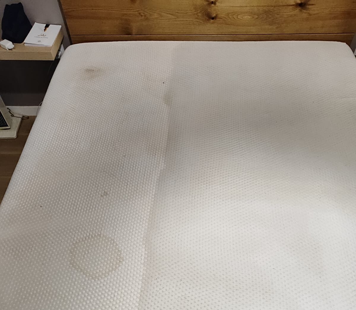 Nettoyage d'urine sur votre matelas éliminer odeur et tache — free download